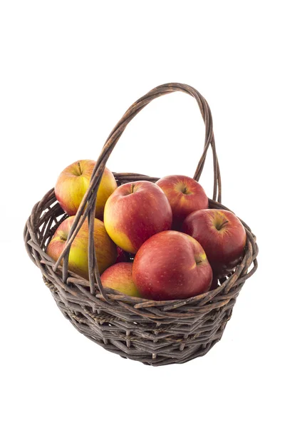 Manzanas en cesta — Foto de Stock