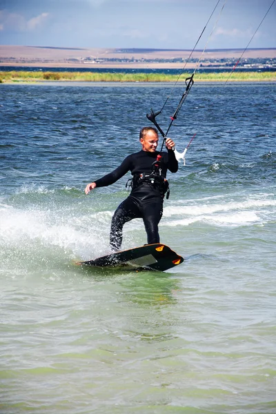 Kitesurfer in the air of Crimea — Stock Photo, Image