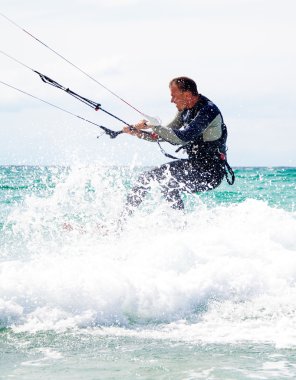 Karadeniz, Kırım'ın kitesurfer