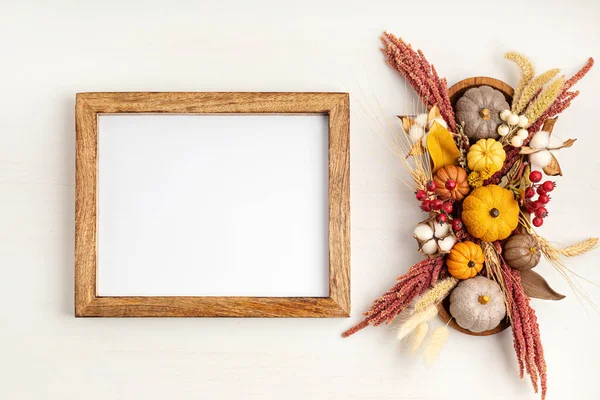 Mockup Rustico Con Decorazione Della Tavola Autunnale Arredo Interno Floreale — Foto Stock