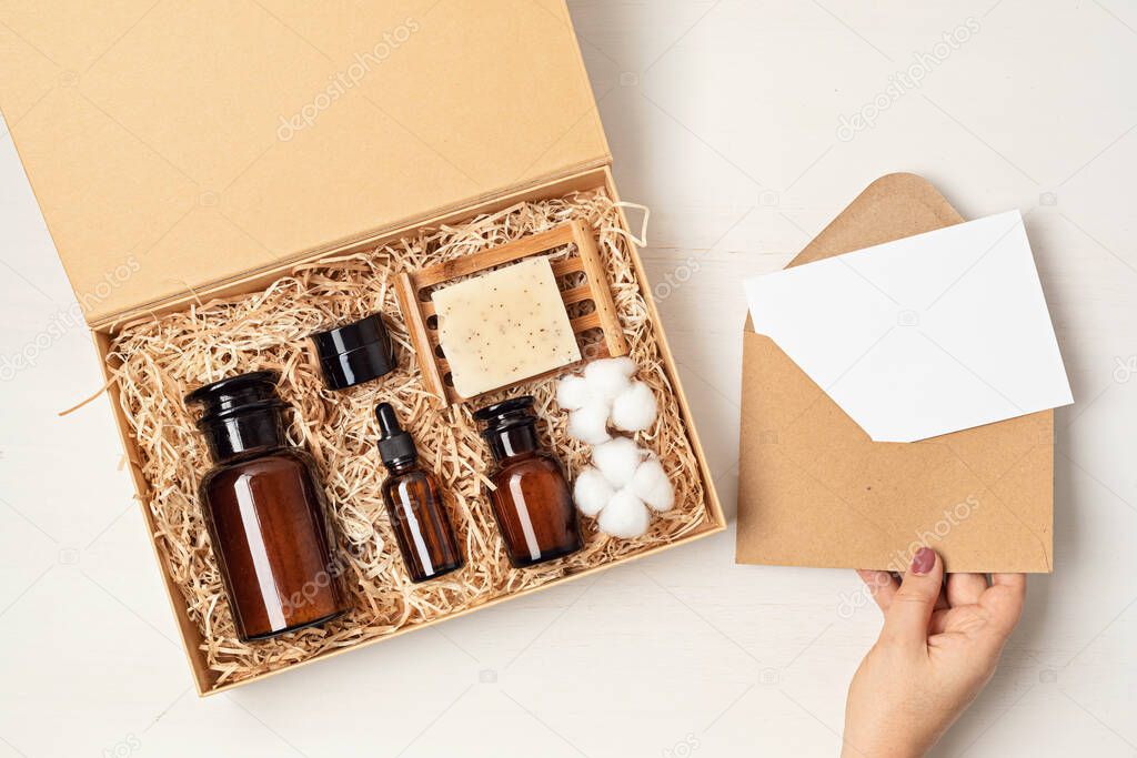 Self care package, seasonal gift box with plastic free organic cosmetics products. Personalized eco friendly basket for family and friends for thankgiving, christmas, mothers, fathers day