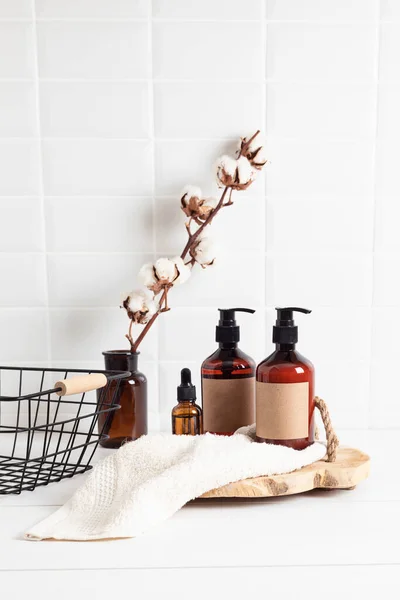 Badezimmer Styling Und Organisation Biologischer Lebensstil Und Hautpflegeprodukte Modernes Minimalistisches — Stockfoto