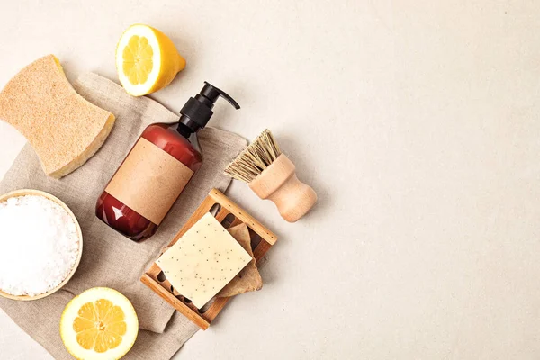 Ev temizliği zehirli değil, doğal ürünler. Plastiksiz, sıfır atık yaşam tarzı. Düz yatış, üst görünüm