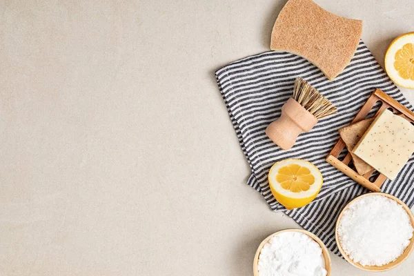 Ev temizliği zehirli değil, doğal ürünler. Plastiksiz, sıfır atık yaşam tarzı. Düz yatış, üst görünüm