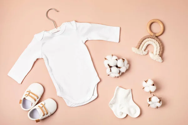 Maquette Body Pour Bébé Blanc Coton Biologique Avec Accessoires Pour — Photo