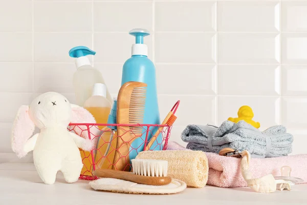 Set Baby Toiletries Child Organic Hygiene Bath Accessories Shower Gel — ストック写真