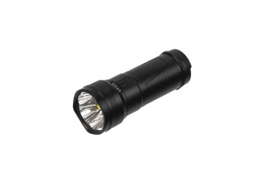 Siyah metal LED fener beyaz arka planda izole edilir. Günün karanlık saatleri veya karanlık odaları için cep lambası.