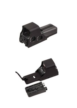 Modern optik kolatör görüşü. Kısa mesafeden ateş etmek için nişan alma cihazı. Beyaz arkaplanda izole et.