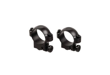 Beyaz arka planda izole edilmiş bir tüfeğin dürbünü için yapılmış hızlı bir bağlantı kopması. Keskin nişancı Dürbünü Hızlıca Bırak.