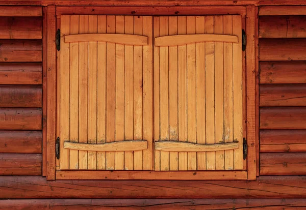 Окно Покрыто Деревянными Ставнями Стена Деревенского Дома Яркий Свет Фона — стоковое фото