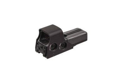 Modern optik kolatör görüşü. Kısa mesafeden ateş etmek için nişan alma cihazı. Beyaz arkaplanda izole et.