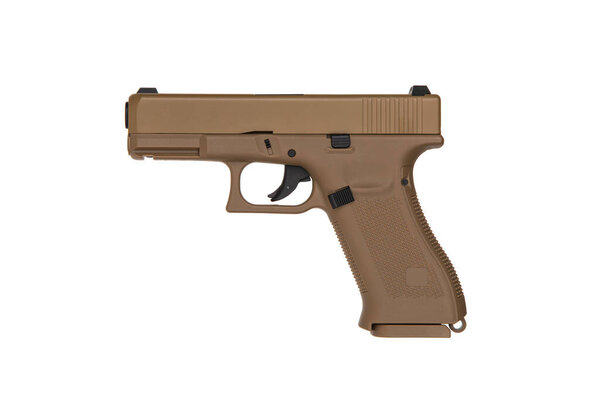 Пневматический Современное пневматическое оружие для мягкого воздуха, спорта и развлечений. Манекен, копия настоящего пистолета. Изолировать на белом фоне.