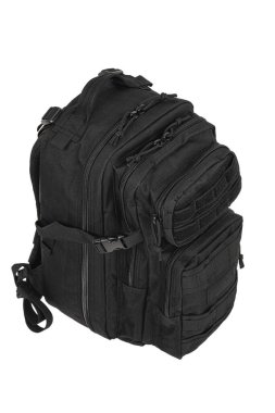 Fermuarlı ve ekstra cepli modern taktik sırt çantası. Büyük, güvenli bir çanta. Beyaz arkaplanda izole et.