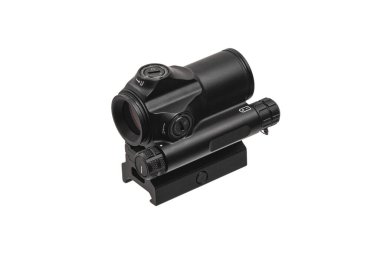 Modern optik kolatör görüşü. Kısa mesafeden ateş etmek için nişan alma cihazı. Beyaz arkaplanda izole et.