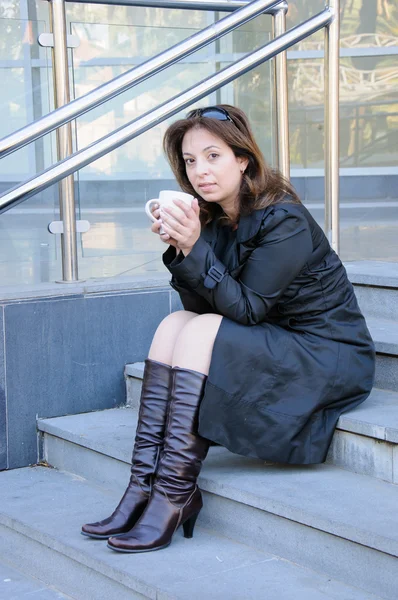 Beautiful successful businesswoman having a coffebreak — Stock Photo, Image
