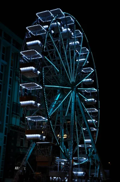 Rijeka Kroatien Februar 2022 Beleuchtung Des Riesenrads Der Nacht Vergnügungspark — Stockfoto