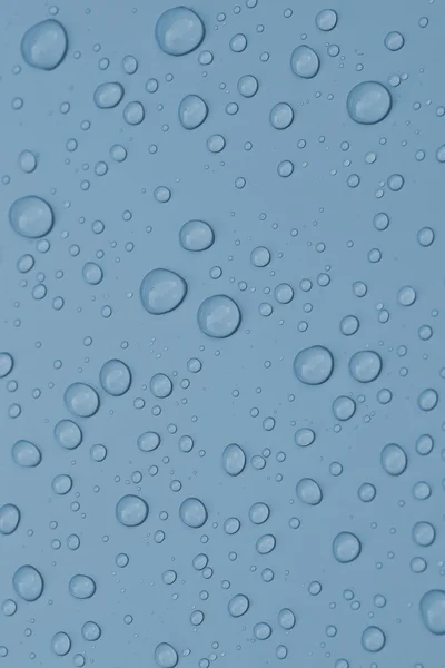 Krople wody na czystej powierzchni — Zdjęcie stockowe
