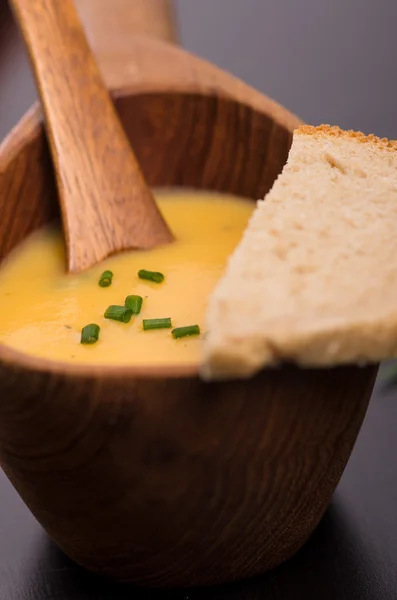 Zuppa vegana di carote fatta in casa — Foto Stock