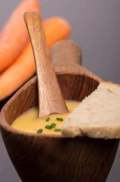 Zuppa vegana di carote fatta in casa — Foto Stock