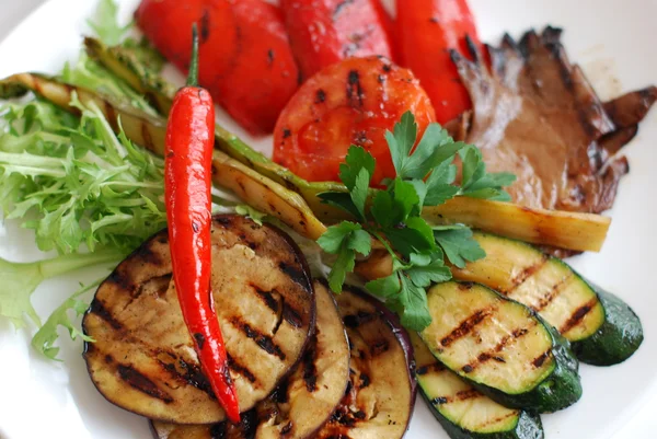 Grilled vegetables on the plate — Stock Photo, Image