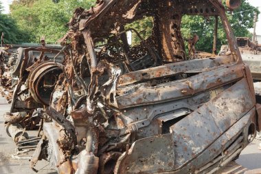 Ukrayna ile savaşta Rus ordusunun askeri teçhizatını yok etti. Yük vagonu.