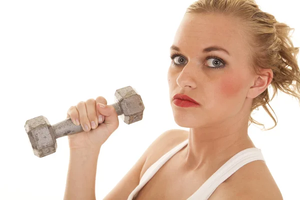 Frau mit weißem Panzergewicht hautnah — Stockfoto