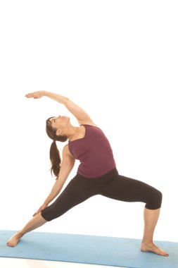 kadın fitness yoga hamle bacak streç