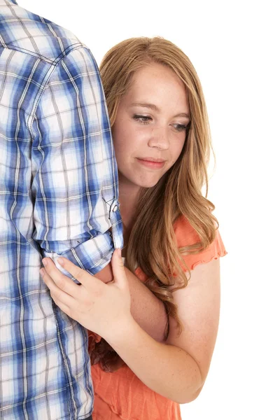 Ragazza guardando intorno ragazzi braccio verso il basso — Foto Stock