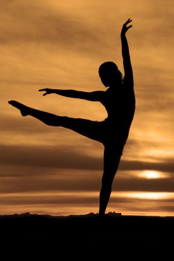 bacak kadar siluet dans