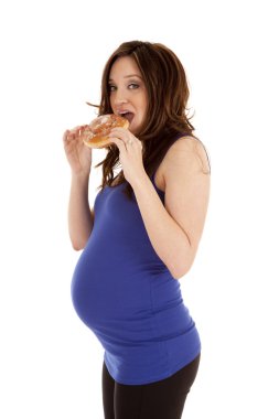 bir ısırık alarak