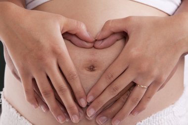 karnına yandan kalp