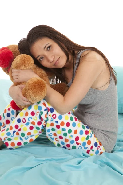 Pijamas cama oso serio —  Fotos de Stock