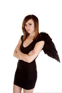 kadın siyah kanatlı