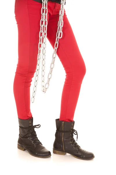 Donna gambe in catena pantaloni rossi — Foto Stock