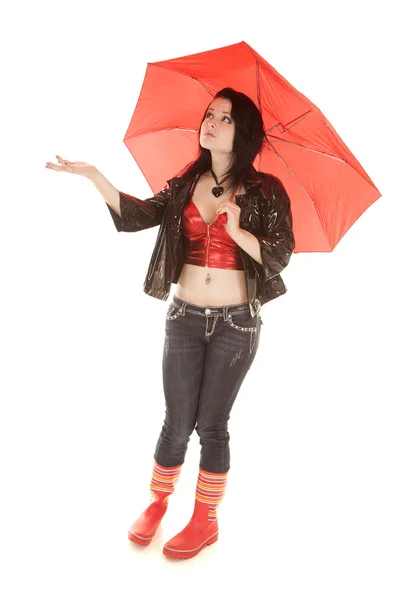 Esernyő és nő piros felső kezét — Stock Fotó