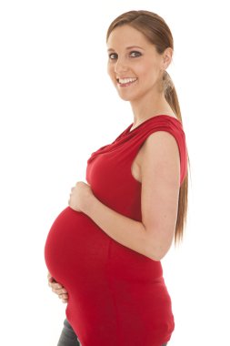 hamile kadın kırmızı gömlek yan gülümseme