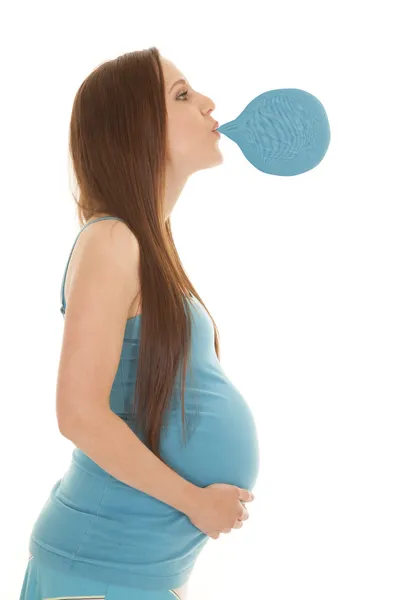 Pregnant blow bubble with gum — Stock Photo, Image