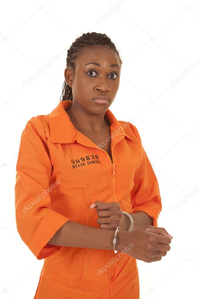 Women in prison. Девушки в оранжевой робе заключенного. Тюремная форма оранжевая. Девушка в наручниках в оранжевой форме. Девушки в тюремной оранжевой форме.