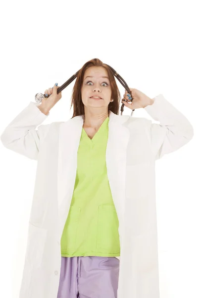 Menina médico estressado em verde limão — Fotografia de Stock