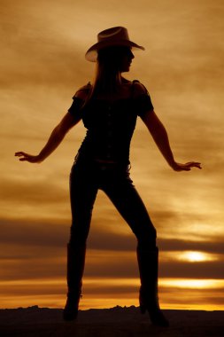 kadın köpek eller aşağı dışarı siluet