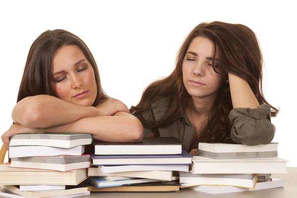 Dos libros de mujeres ojos cerrados — Foto de Stock