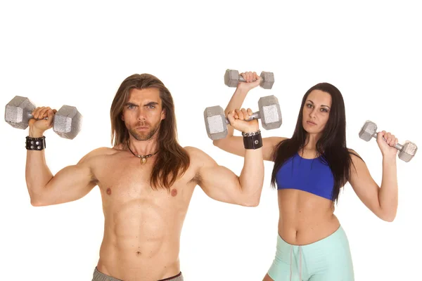 Uomo fitness flex donna dietro flex — Foto Stock