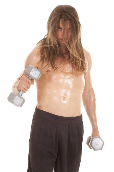 Man långt hår fitness curl — Stockfoto