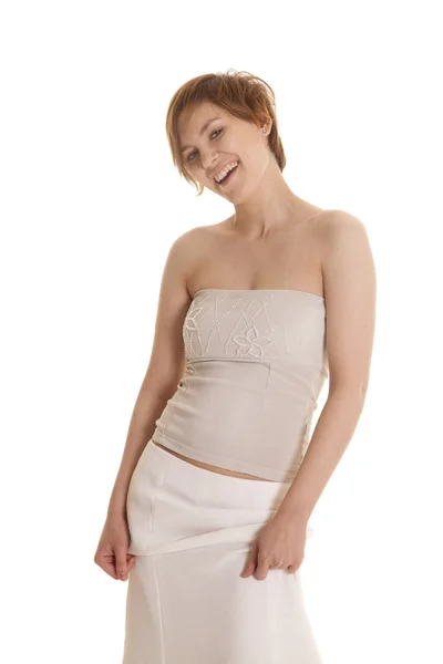 Mujer blanco top y falda sonriendo — Foto de Stock