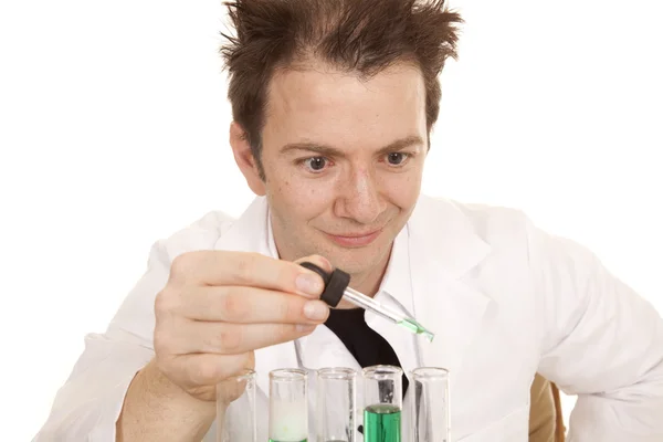 Verrückter Wissenschaftler mit Pipette — Stockfoto