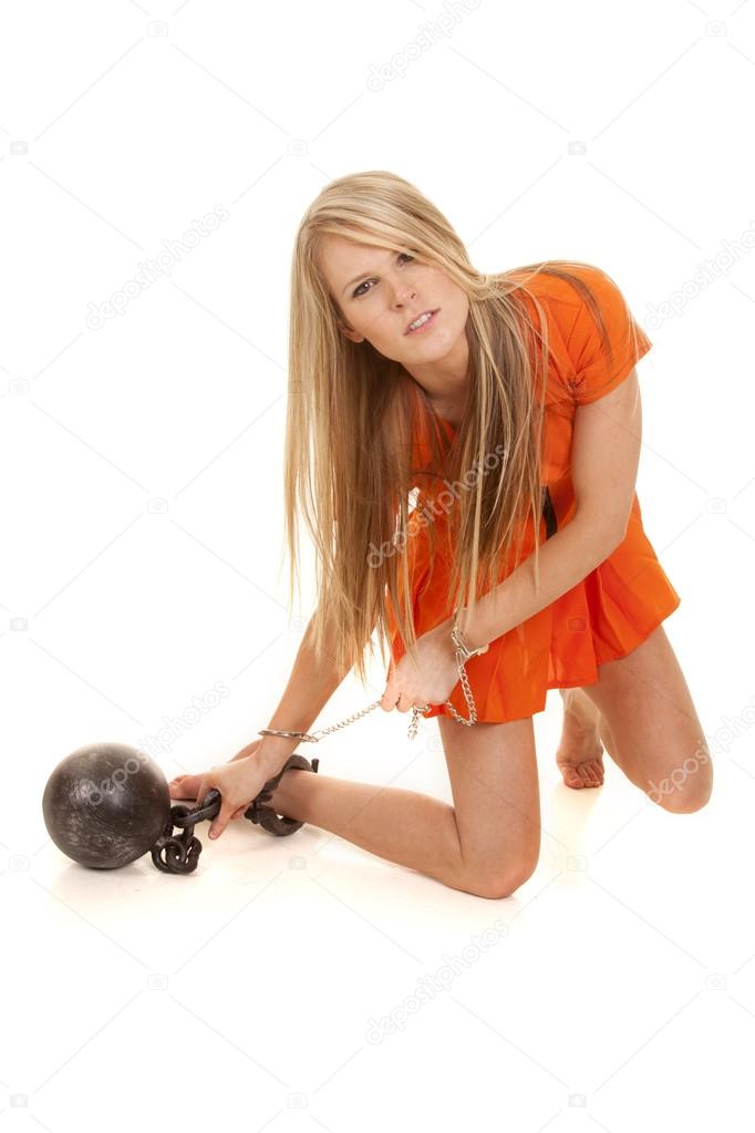 prisoner orange kneel ball