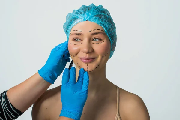 Junge Frau Bereitet Sich Auf Schönheitsoperationen Vor Plastische Chirurgie Operation — Stockfoto