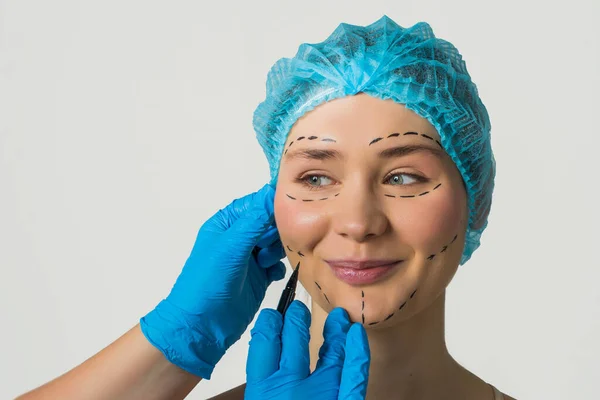 Junge Frau Bereitet Sich Auf Schönheitsoperationen Vor Plastische Chirurgie Operation — Stockfoto