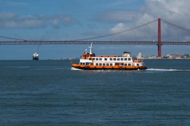 tagus Nehri gezisi
