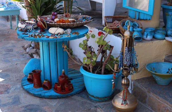 Griekse bijou en souvenir markt — Stockfoto